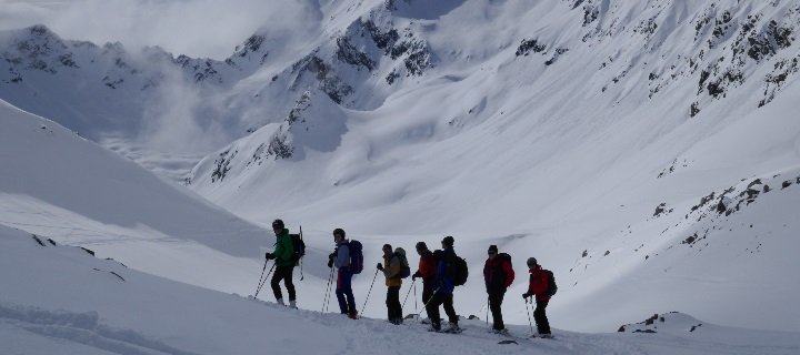 Alpenverein Hof auf Skitour in den Stubaier Alpen