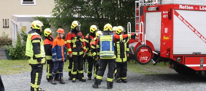 Besichtigung durch den Kreisbrandinspektor: Feuerwehr Naila ohne Mängel