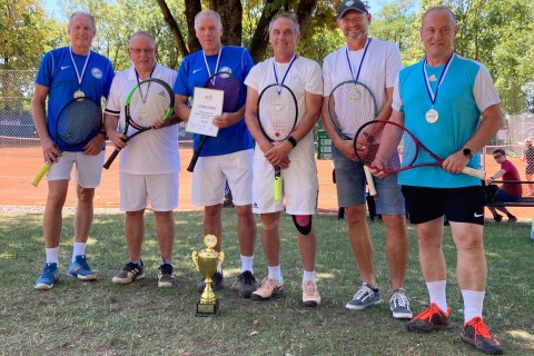 Tennis - Club Hof ist Meister in der Regionalliga Süd - Ost